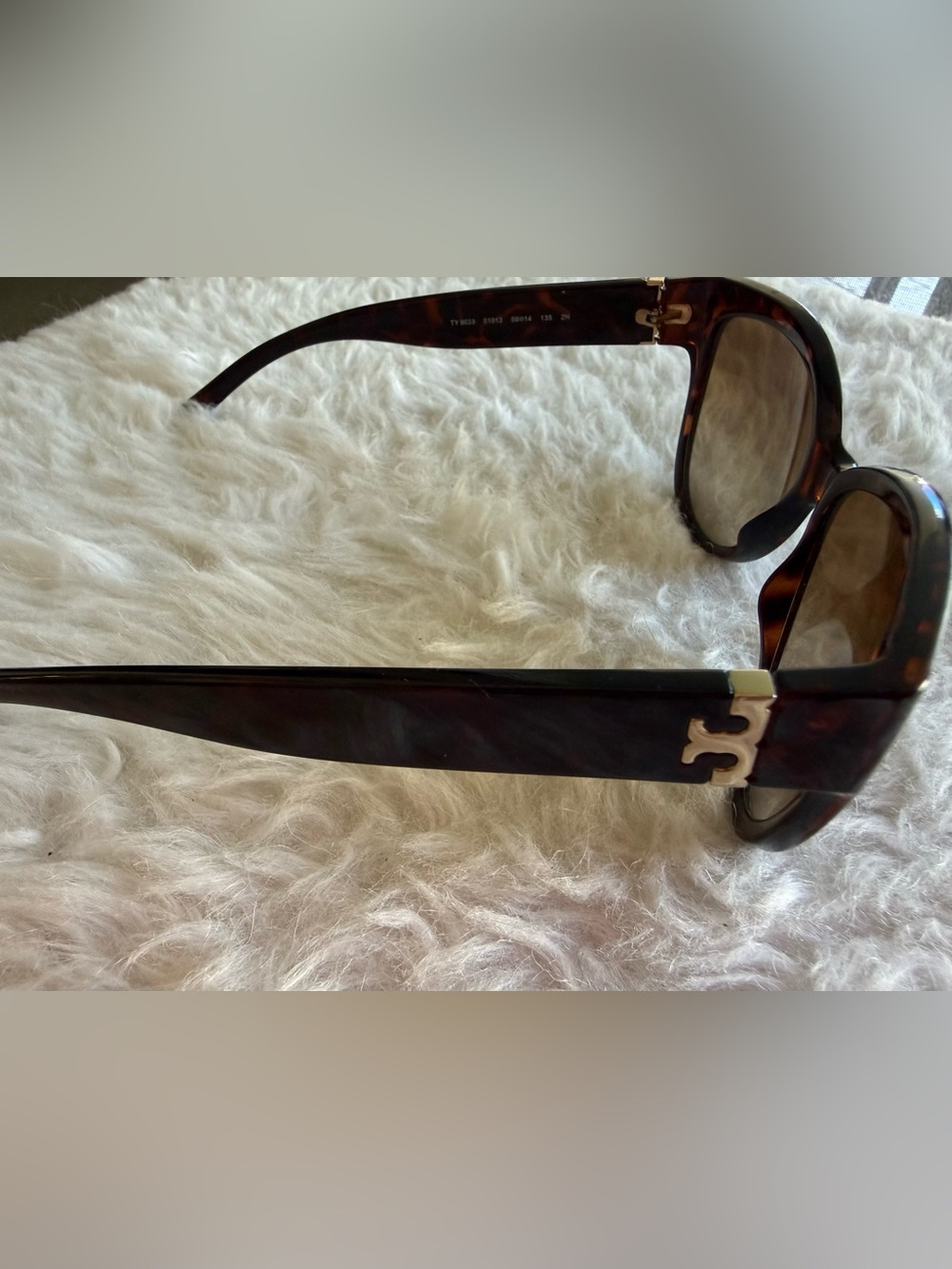 Tory Burch Sunglasses - Picture 6 of 8